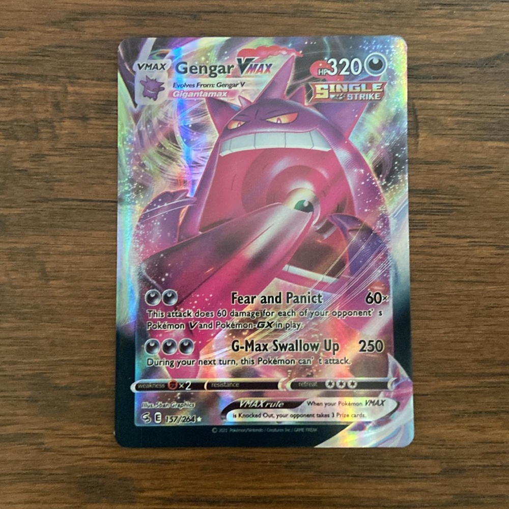 Gengar VMAX Pokémon Card